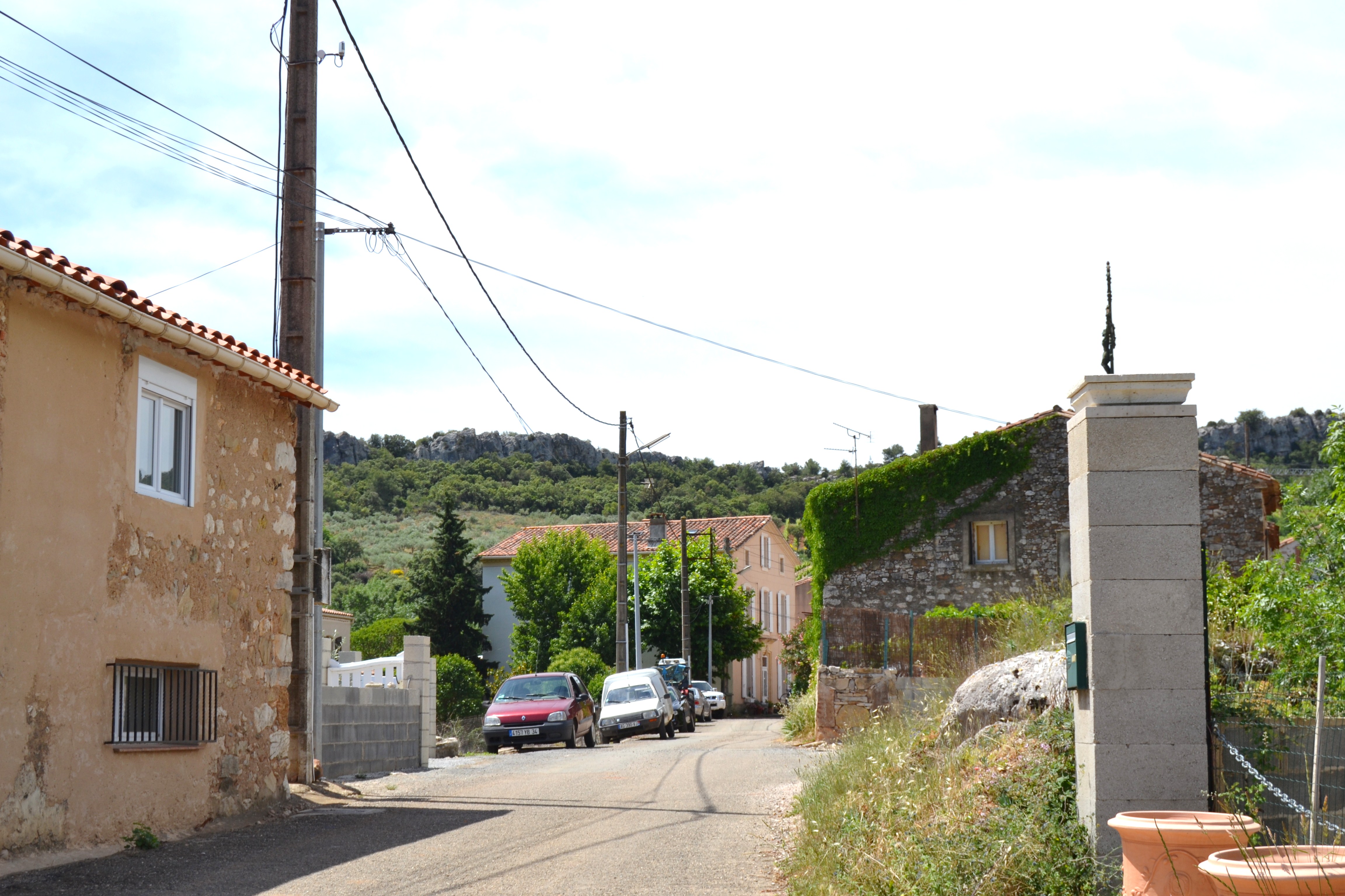 Photo à Saint-Chinian (34360) : Castelbouze petite commune de Saint