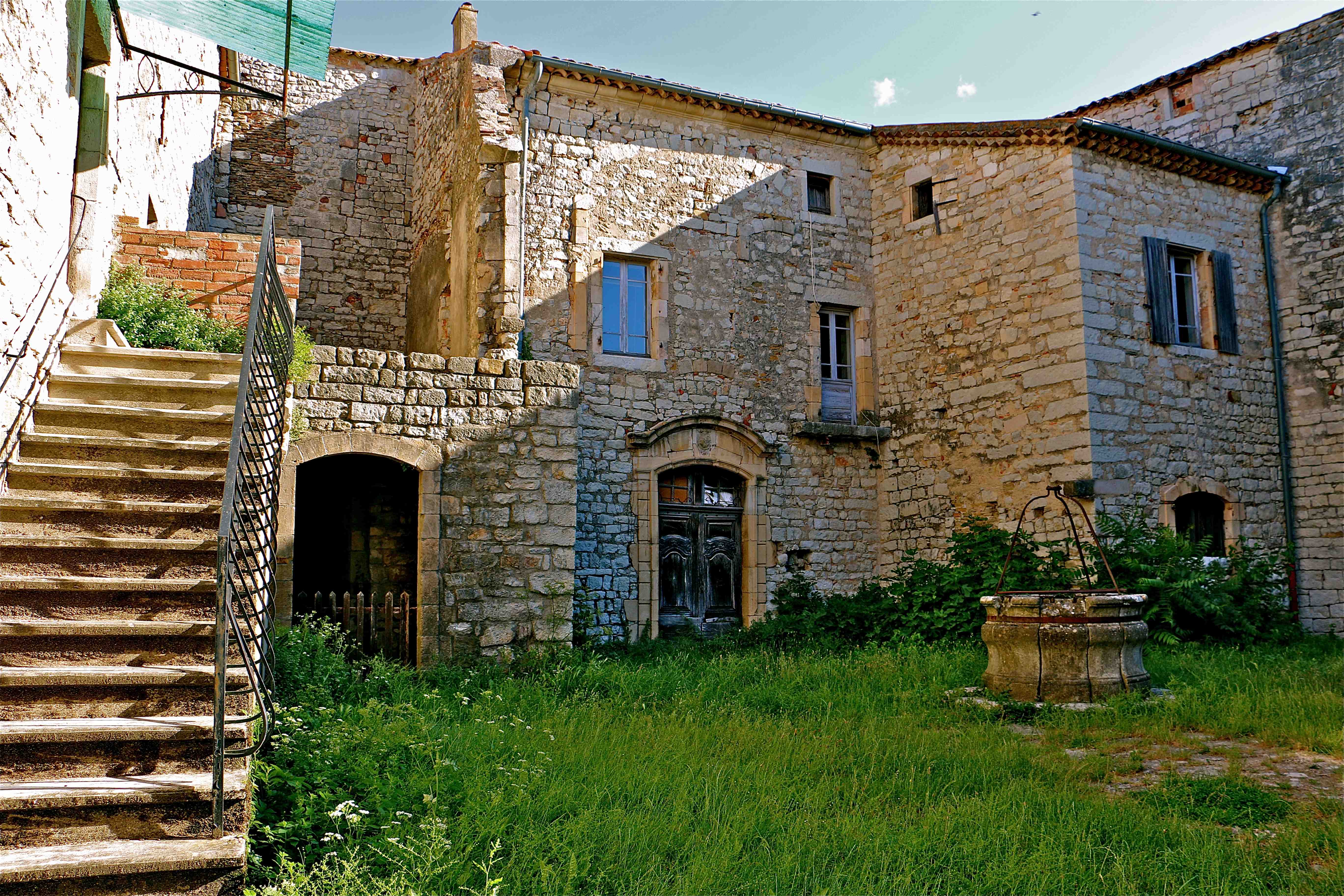 Photo à Berrias-et-Casteljau (07460) : Commanderie de Jalès - Berrias