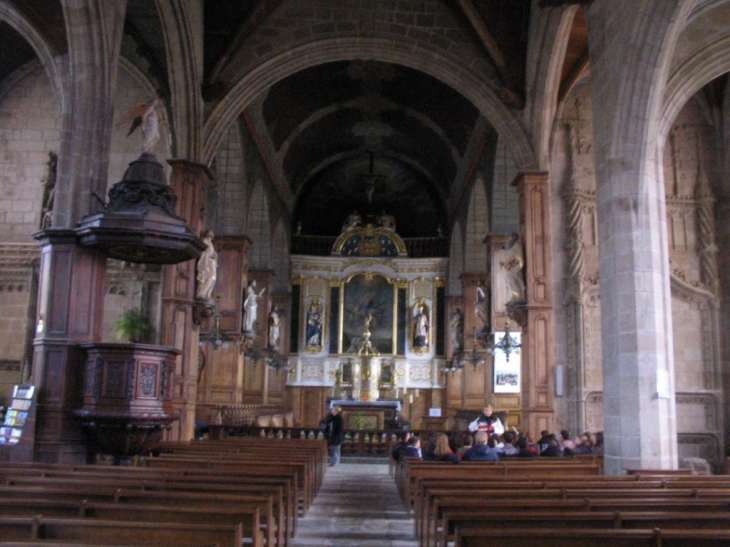 Eglise St Sulpice - choeur du XVIII ème - Fougères