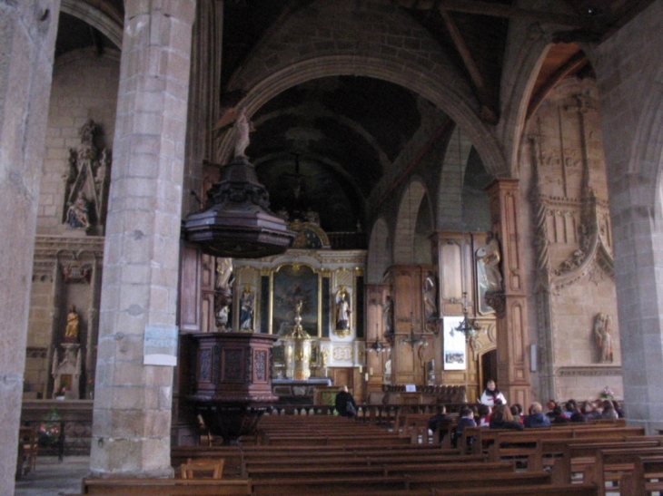 Eglise St Sulpice  XI et XIII ème - Fougères