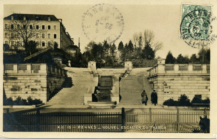 Nouvel escalier du Thabor (carte postale de 1907) - Rennes