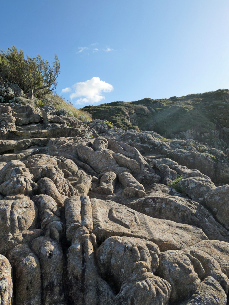 Rothéneuf : les rochers sculptés par l'abbé Fouré de 1894 à 1909 - Saint-Malo