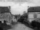 Photo suivante de Saint-Pantaléon-de-Larche Entrée du bourg, vers 1910 (carte postale ancienne).