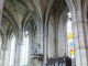 l'intérieur de l'église Saint Etienne