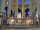 Photo suivante de Beauvais la cathédrale : le maître autel et les vitraux du déambulatoire