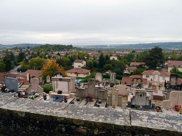 La ville vue de l'église - L'Isle-d'Abeau