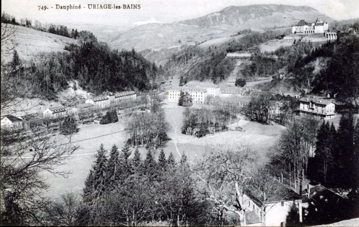 Uriage les Bains, vers 1920 (carte postale ancienne). - Saint-Martin-d'Uriage