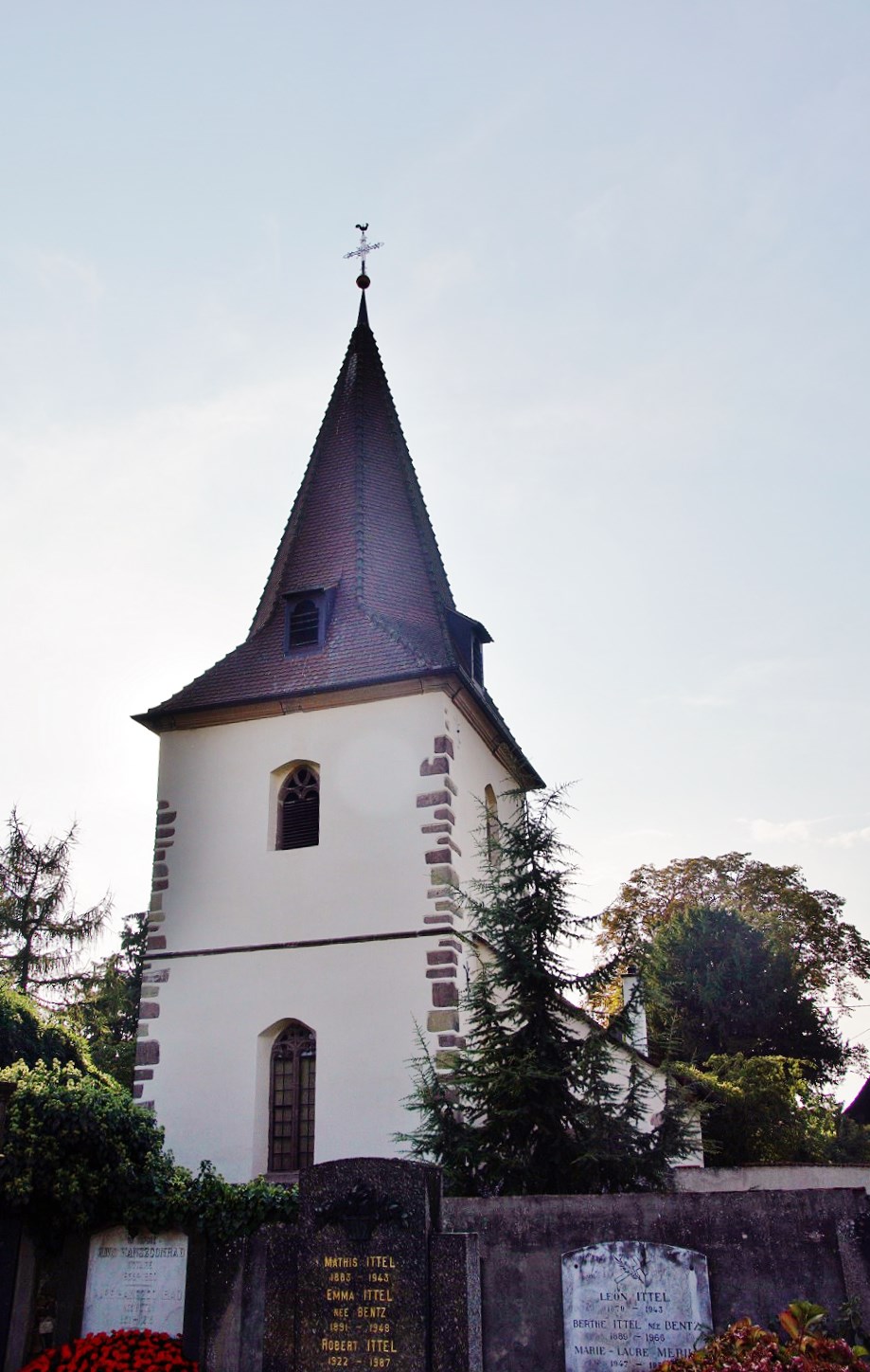 Photo Horbourg-Wihr  68180    glise Saint-Michel Horbourg-Wihr