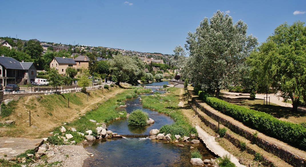 Photo à Mende (48000) : Le Lot - Mende, 250955 Communes.com