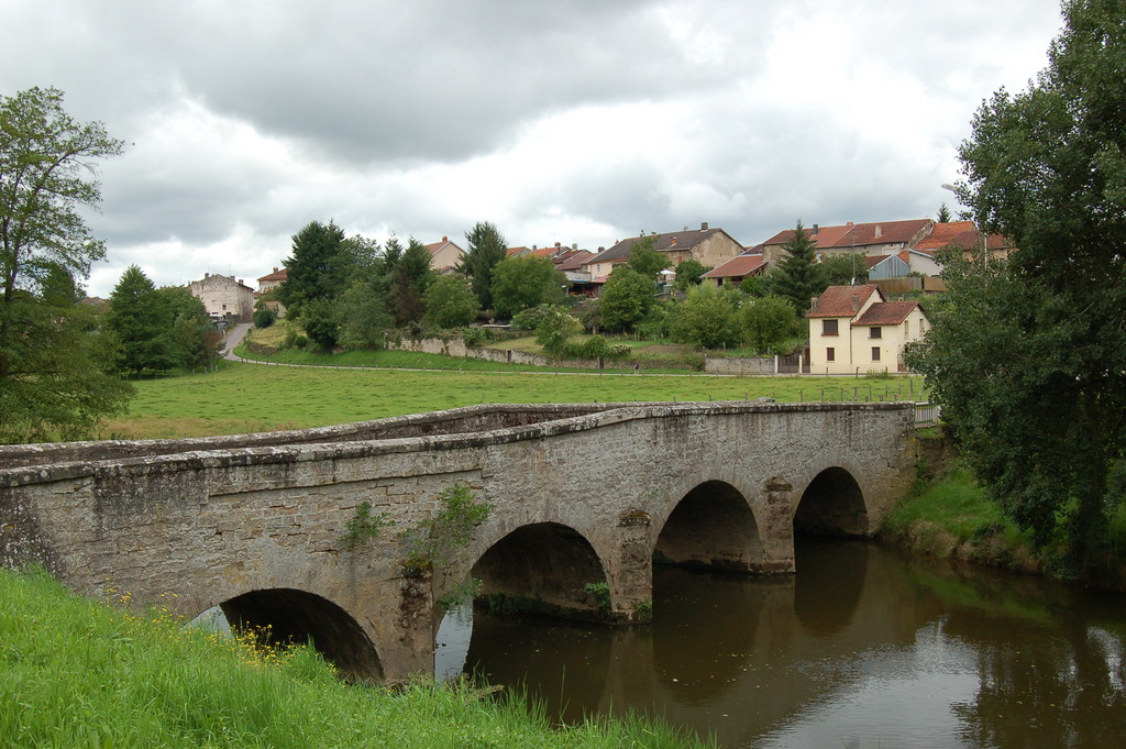 Photo Monthureux-sur-Sa  ne  88410  Pont des prussiens Monthureux