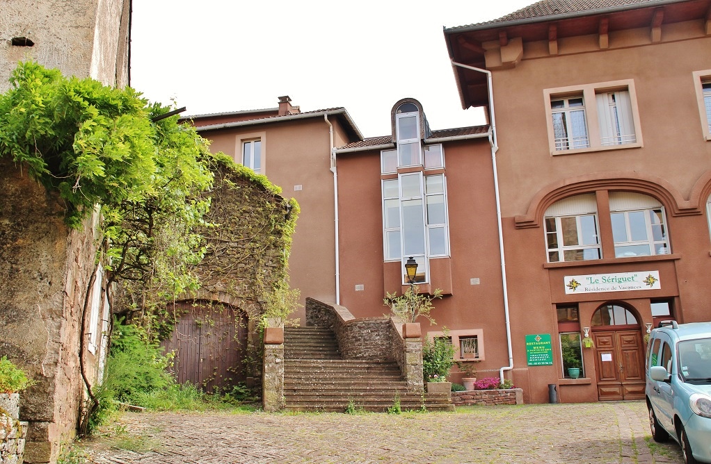 Photo à Belmont-sur-Rance (12370) : Le Village - Belmont ...