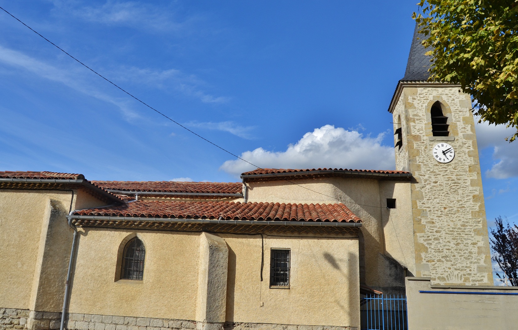 Photo à Saint-Affrique-les-Montagnes (81290) : église Saint-Théodard