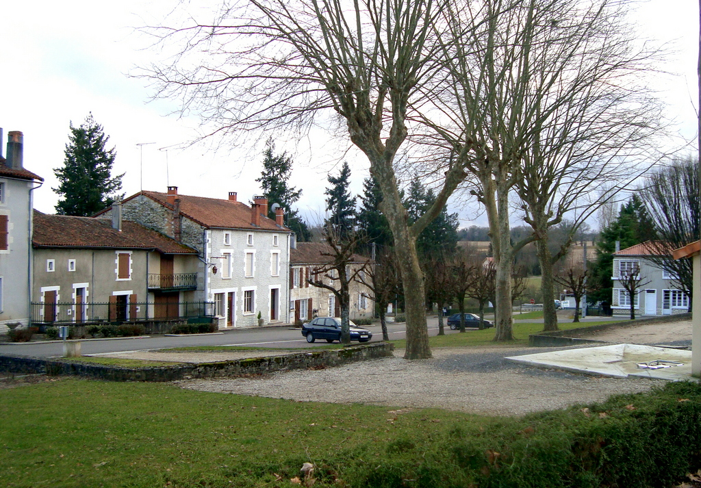 saint laurent de céris 16450 - saint laurent de céris