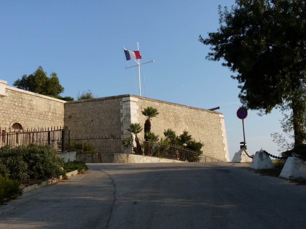 fort du cap brun - cap brun marine nationale