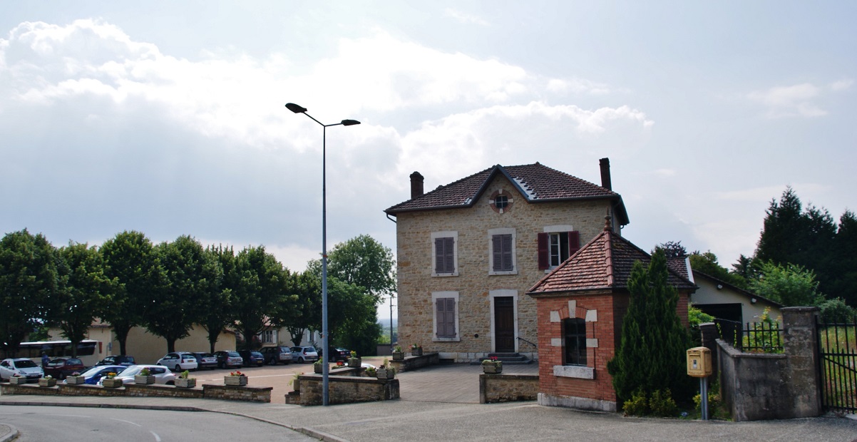 01370 treffort - mairie de treffort cuisiat 01370