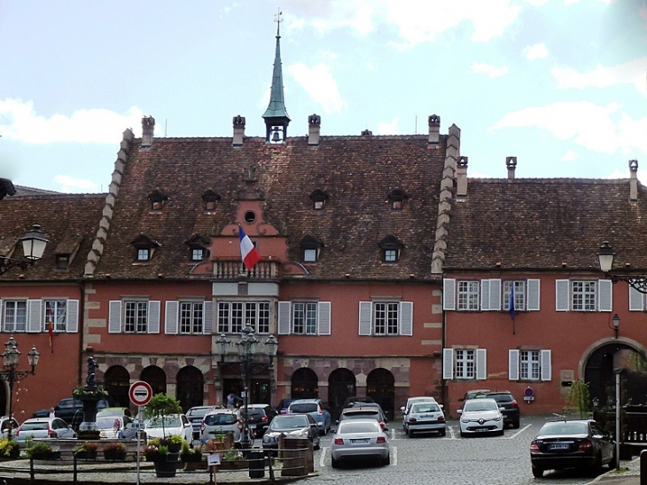 Place de l'hôtel de ville - Barr