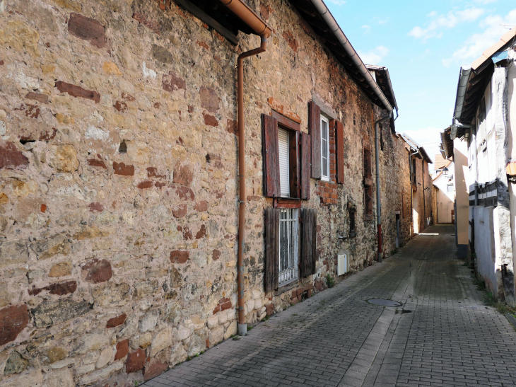 Les rues de la petite  cité de caractère - Bouxwiller