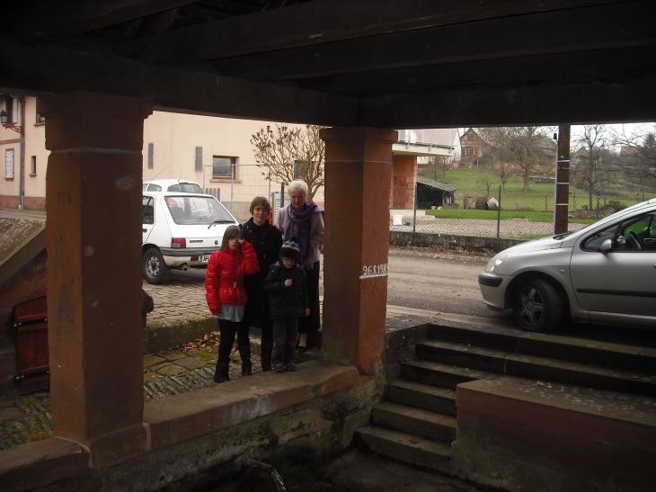 Le lavoir - Dossenheim-sur-Zinsel