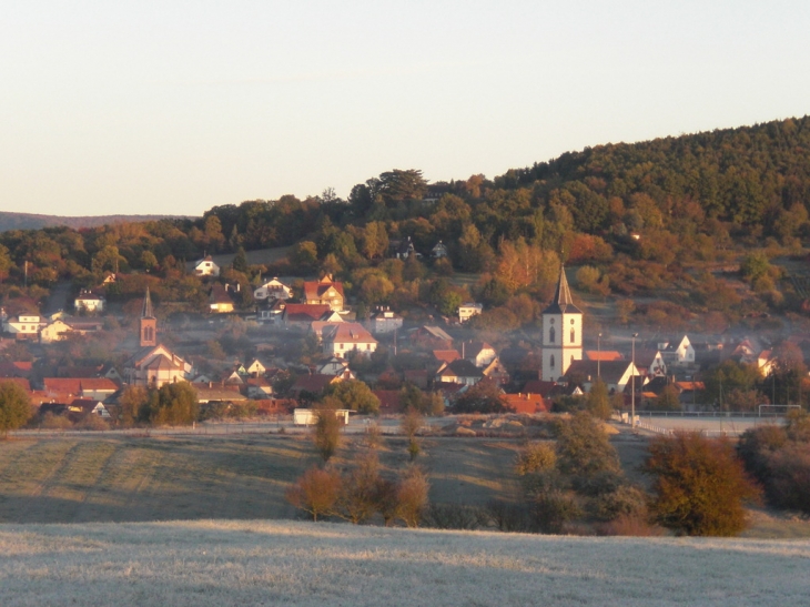 Vue de Goersdorf  au lever du jour 8h30 du matin - Gœrsdorf