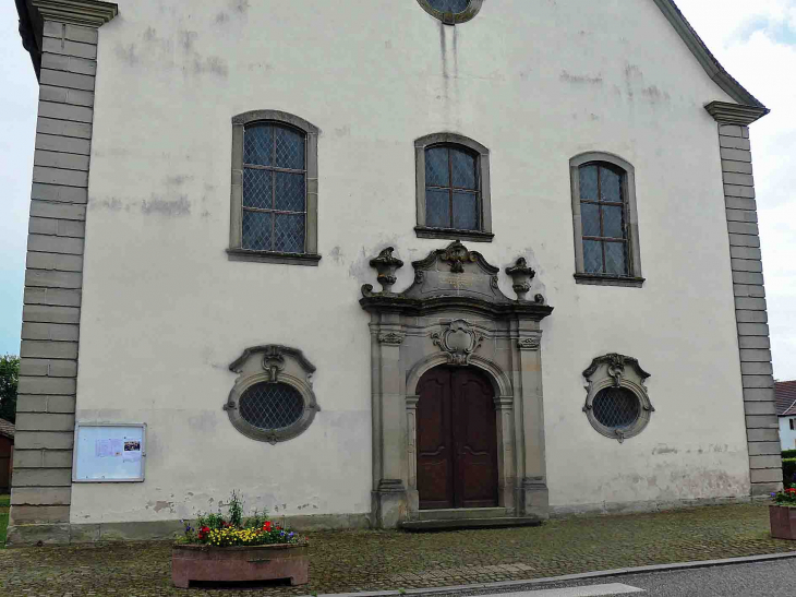 L'entrée du temple protestant - Harskirchen