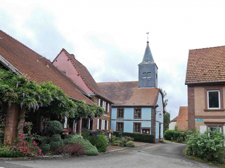 Rue de l'église - Hinsbourg