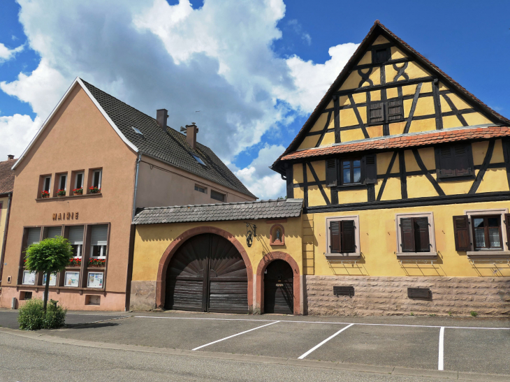 Ferme à côté de la mairie - Kirrwiller