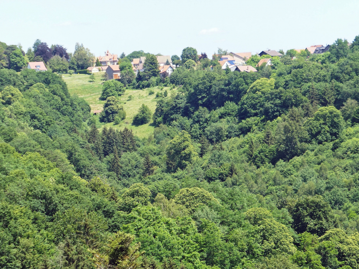 Sur le Sentier des Trois Rochers: le Rocher Blanc - La Petite-Pierre