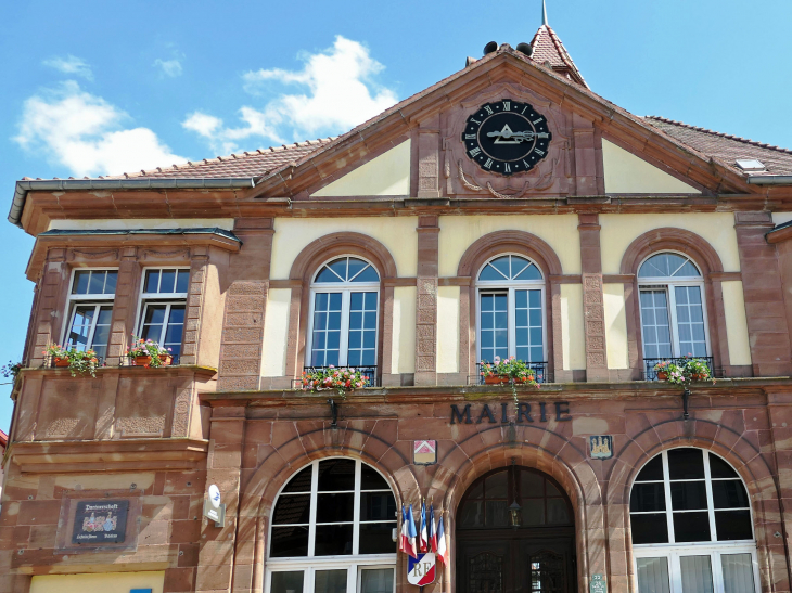 La mairie - La Petite-Pierre
