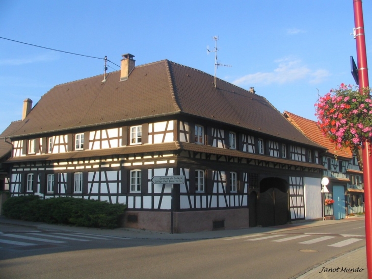 Maison de l'ancien village - Mundolsheim