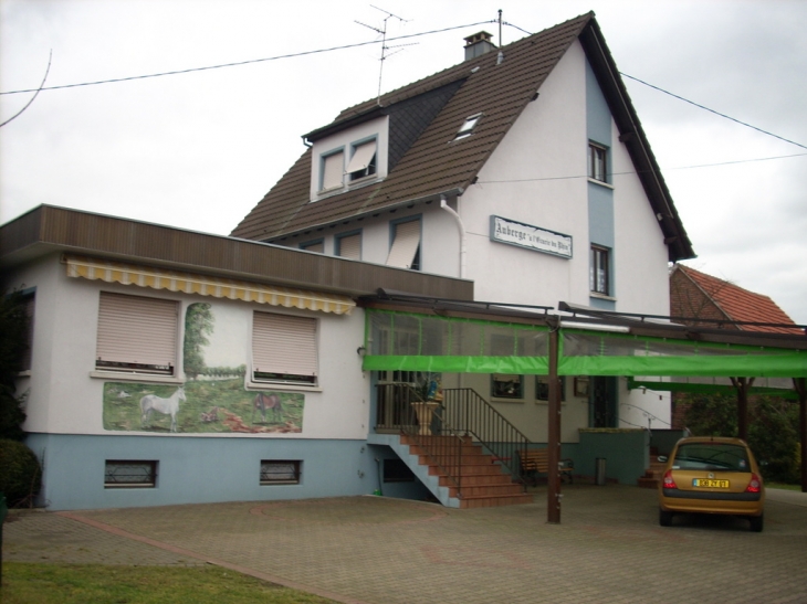 Restaurant a l'écurie du rhin. - Neuhaeusel