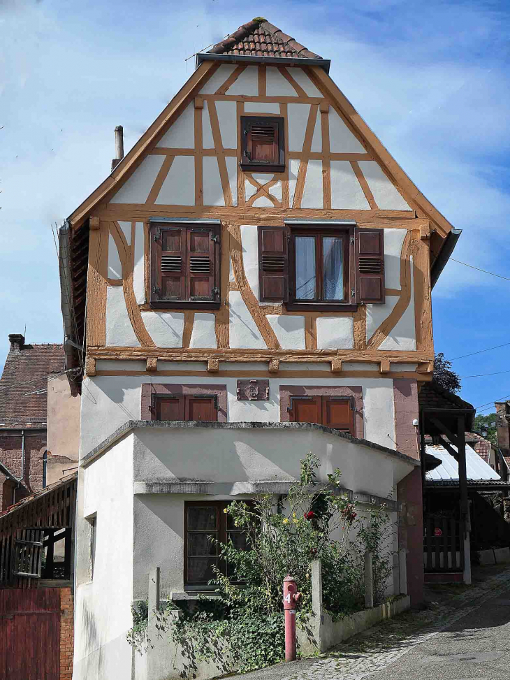 Maison dans la rue du Tribunal - Oberbronn