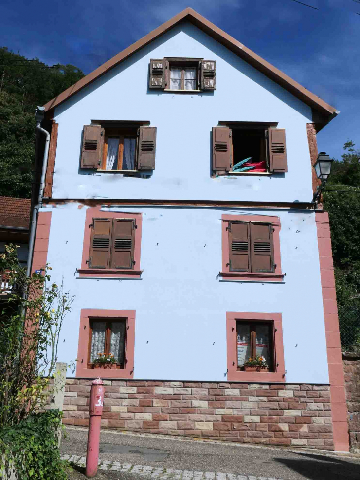 Maison dans la rue du Tribunal - Oberbronn