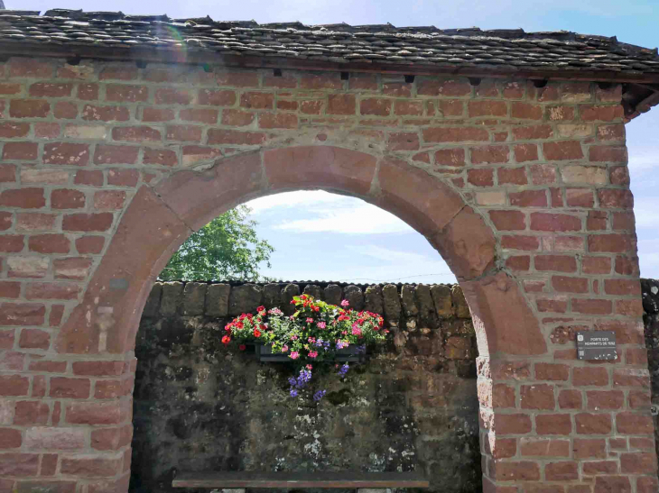 Vestiges des remparts - Oberbronn