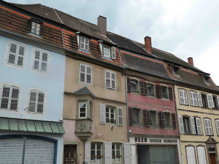 Maisons dans la grand'rue - Sarre-Union