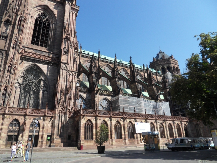 Flanc Sud de la cathédrale - Strasbourg