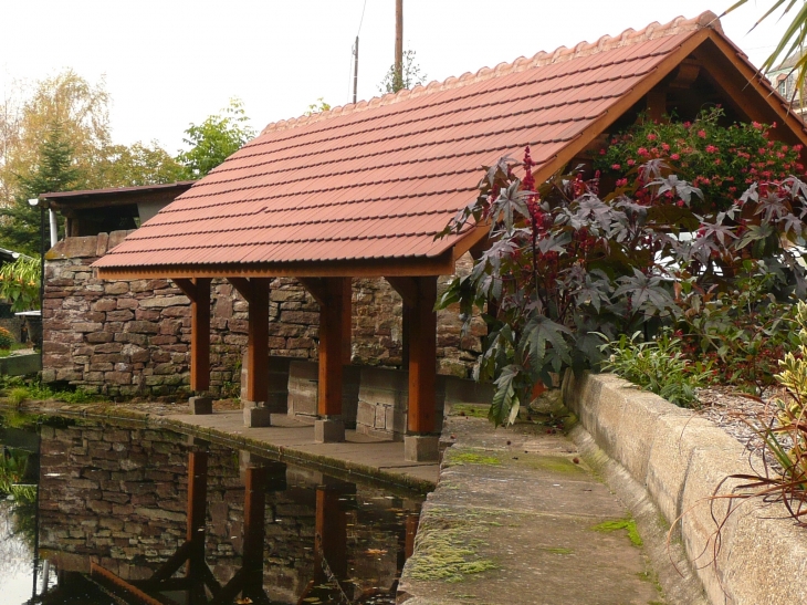 Lavoir sur la Mossig rue du 23 novembre - Wasselonne