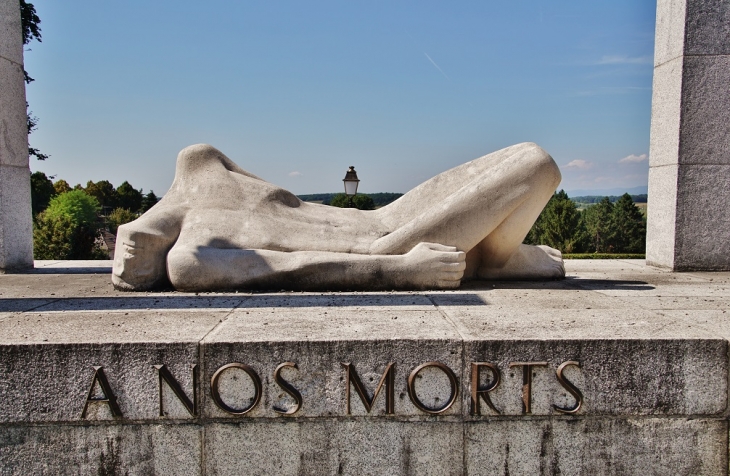 Monument-aux-Morts - Altkirch