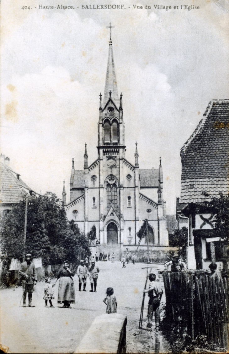 Vue du village et l'église, vers 1918 (carte postalez ancienne). - Ballersdorf