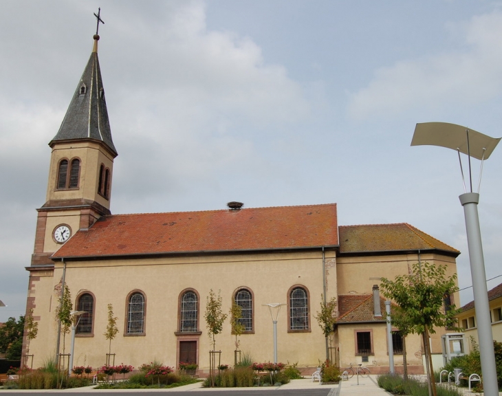 EGLISE CATHOLIQUE - Bischwihr