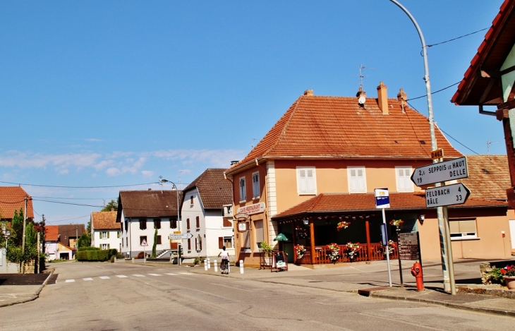 Le Village - Bisel