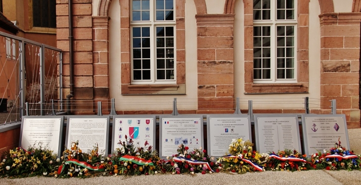 Plaques Commémorative - Colmar