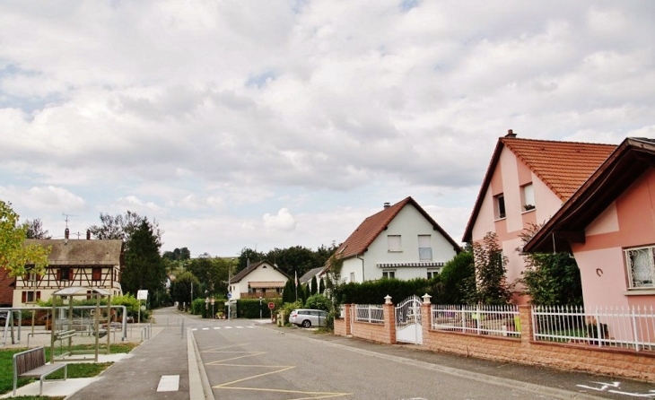 Le Village - Hausgauen