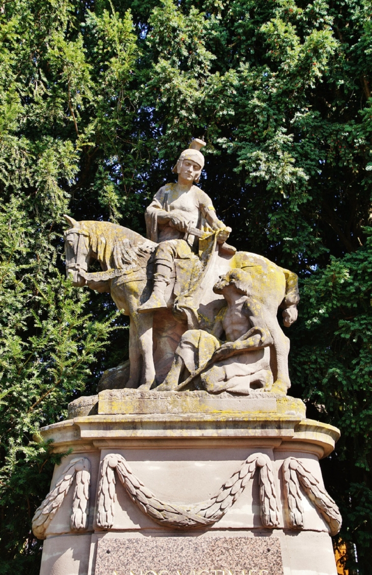 Monument-aux-Morts ( détail ) - Illfurth