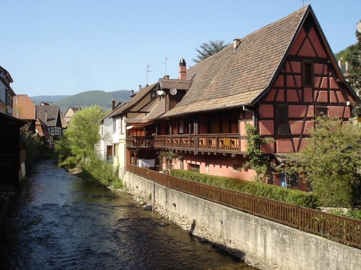 Rivière traversant la ville - Kaysersberg