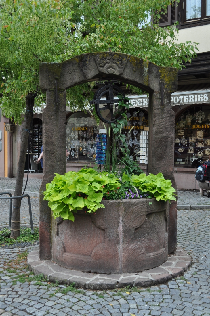 Puits rue du Général De Gaulle - Kaysersberg