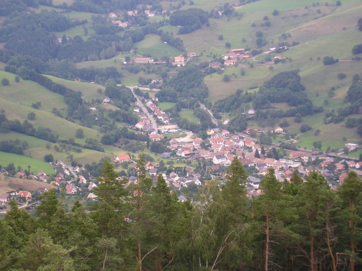 LE VILLAGE VUE D'UN HAMEAU - Lapoutroie