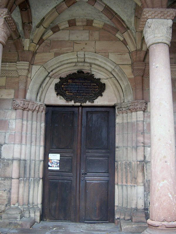 La porte de l'église Saint Michel - Lautenbach