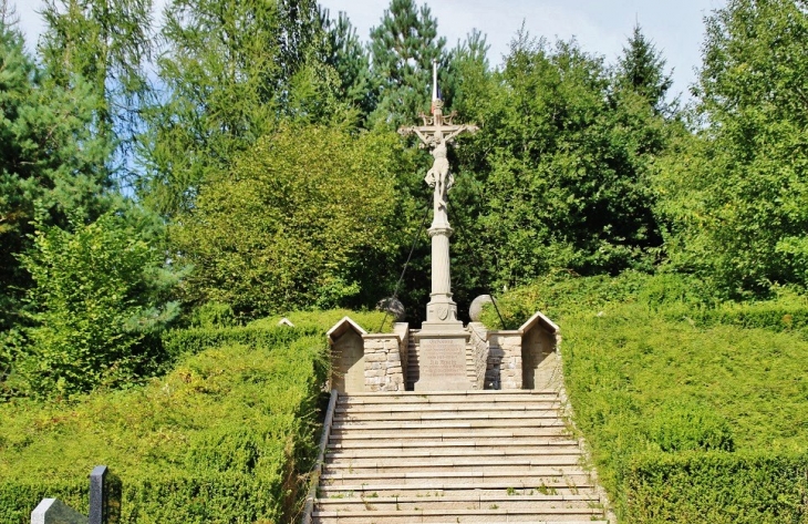 Monument-aux-Morts - Mooslargue