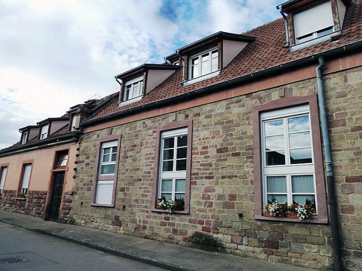 Logements dans d'anciens bâtiments militaires - Neuf-Brisach