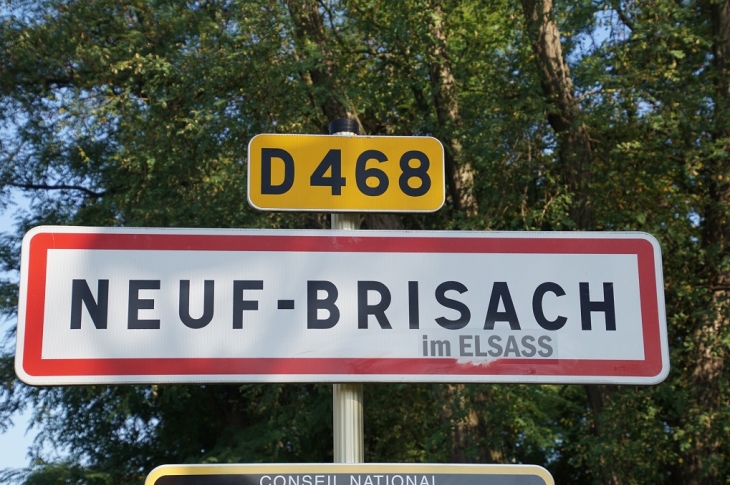  - Neuf-Brisach